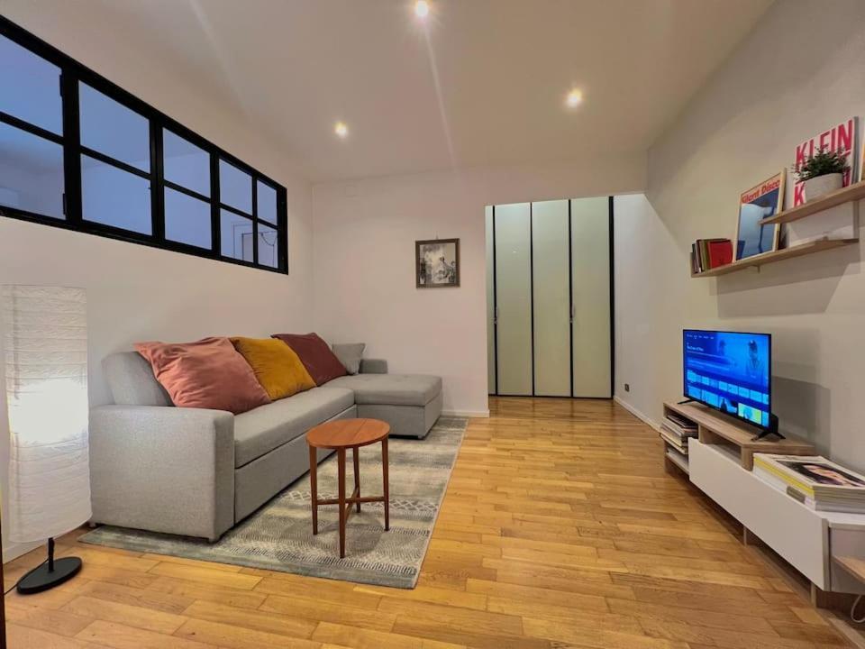 Stylish With Private Parking, Garden And Metro * Rome